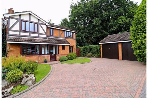 4 bedroom detached house for sale, High Land Road, Upper Stonnall