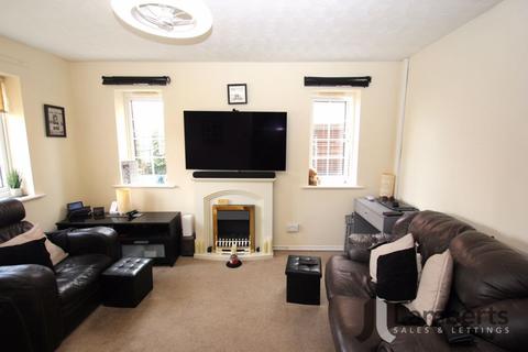 1 bedroom cluster house for sale, Clayhall Road, Droitwich