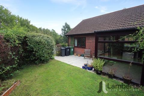 1 bedroom retirement property for sale, Plymouth Court, Plymouth Close, Headless Cross, Redditch