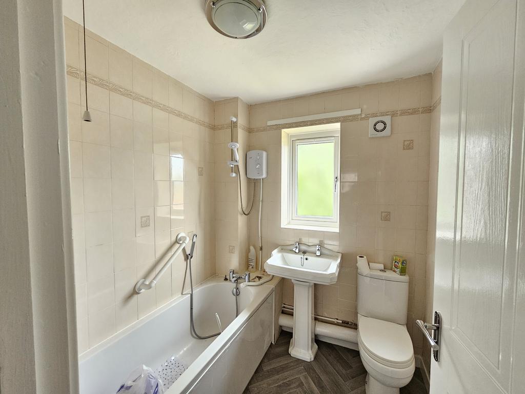 House in Birmingham, Boldmere, Short Heath - More