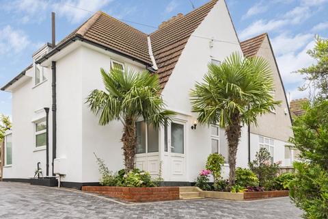 3 bedroom semi-detached house for sale, Northumberland Way, Erith