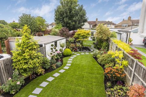 3 bedroom semi-detached house for sale, Northumberland Way, Erith