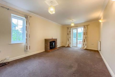 2 bedroom detached bungalow for sale, Granada Road, Hedge End, SO30