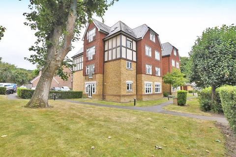 2 bedroom flat for sale, Hazlitt Drive, Maidstone