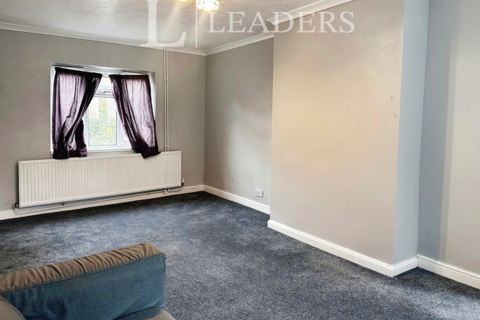 3 bedroom semi-detached house to rent, Sharpley Road, Loughborough LE11