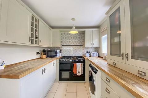 10 Brooklime Gardens, Featherstone, Wolverhampton, WV10 7TW