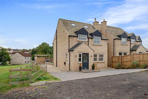 4 bedroom detached house for sale, Farfield Court, Bramham, LS23