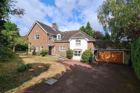 5 bedroom detached house for sale, Fetcham, Leatherhead KT22