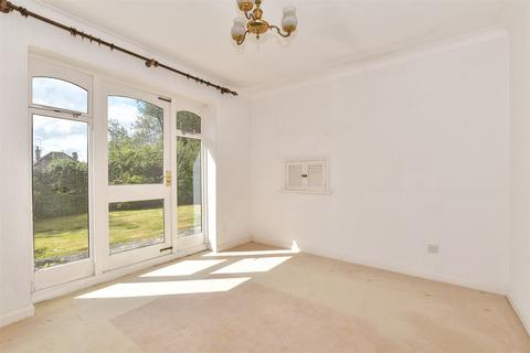 3 bedroom bungalow for sale, Quail Close, Horsham, West Sussex