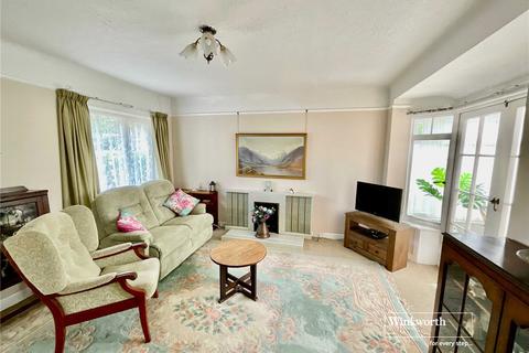 3 bedroom bungalow for sale, Woodland Way, Highcliffe, Christchurch, BH23