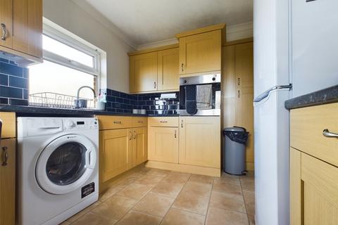 2 bedroom apartment to rent, Poplar Avenue, Hangleton, Hove, BN3