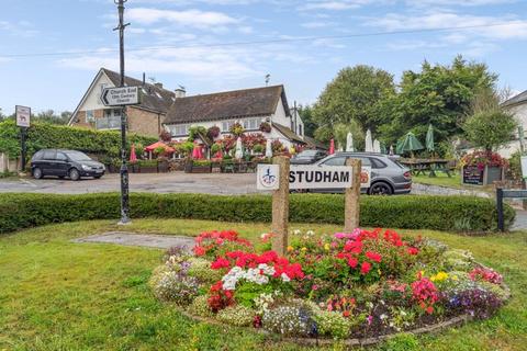 2 bedroom detached house for sale, Dunstable Road, Studham