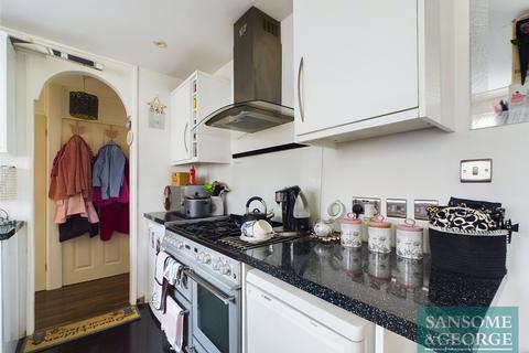 22 Cambrian Way, Basingstoke, RG22 5AH