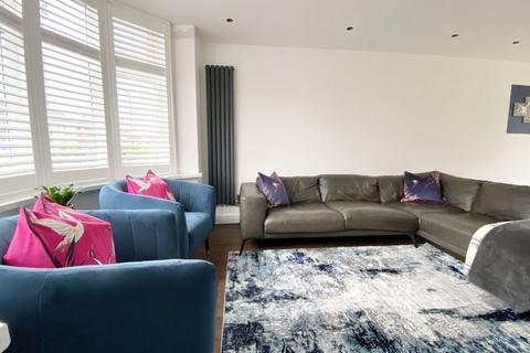 27 Darnel Hurst Road, Sutton Coldfield, B75 5NE