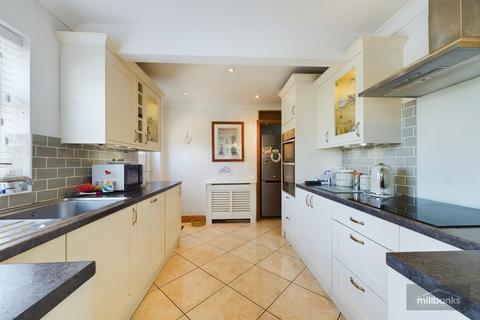 46 Cedar Drive, Attleborough, NR17 2EY