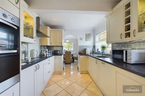 46 Cedar Drive, Attleborough, NR17 2EY