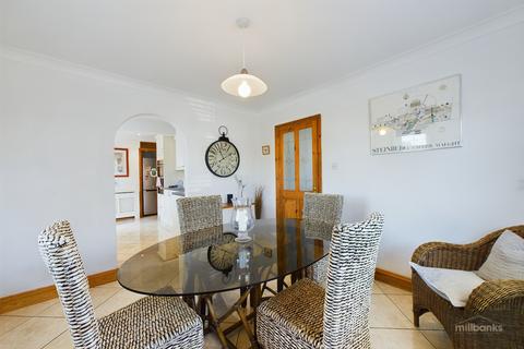 46 Cedar Drive, Attleborough, NR17 2EY