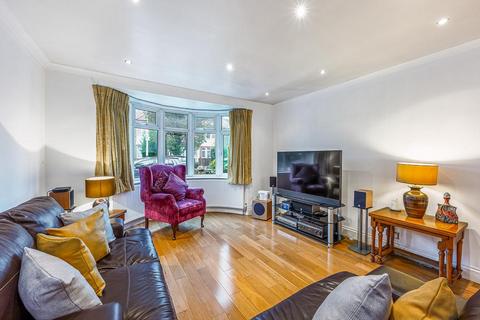 6 bedroom end of terrace house for sale, Burnham Way, Ealing, London, W13 9YB