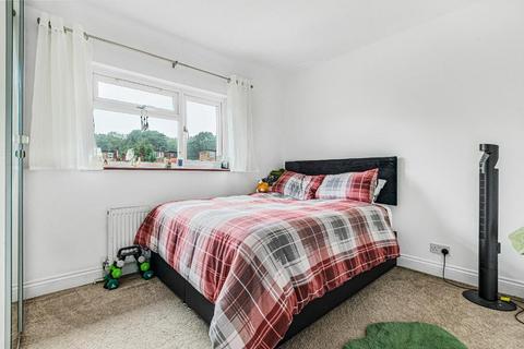 207 Oakdene Road, Orpington, BR5 2AR