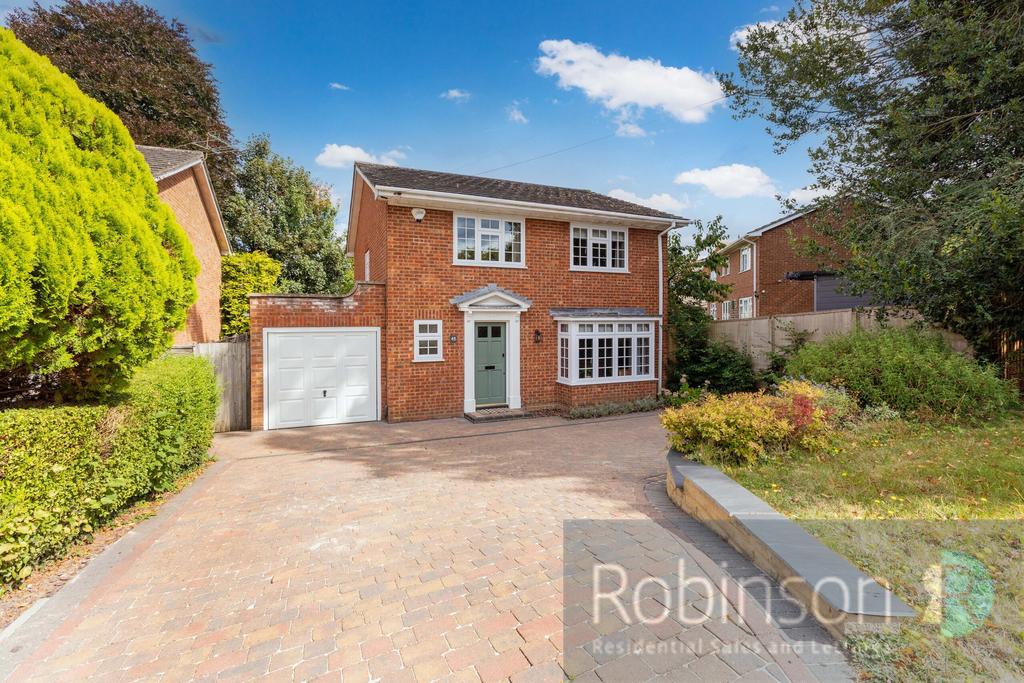 45 Castle Drive-19