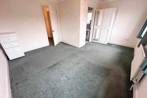 3 bedroom end of terrace house for sale, Anglesea Road, Orpington, Kent, BR5 4AW