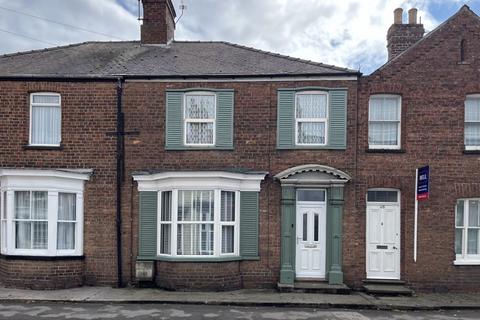 3 bedroom terraced house for sale, 48 East Street, Horncastle