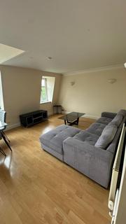 3 bedroom apartment to rent, Swan Street, London, SE1