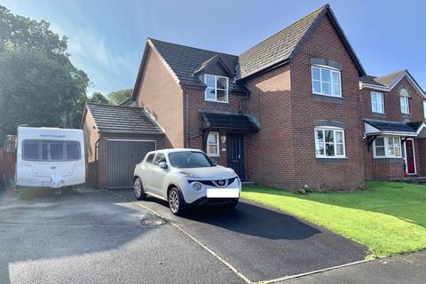 1 Hunters Ridge, Tonna, Neath, SA11 3FE