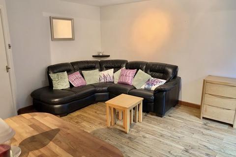 1 Hunters Ridge, Tonna, Neath, SA11 3FE