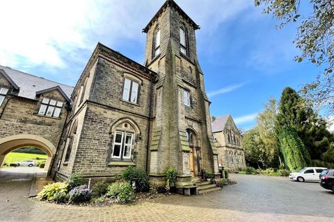 3 bedroom mews to rent, The Woodlands, Meltham, Holmfirth