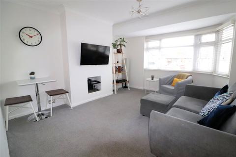 2 bedroom maisonette for sale, Castleton Avenue, Barnehurst, Kent, DA7