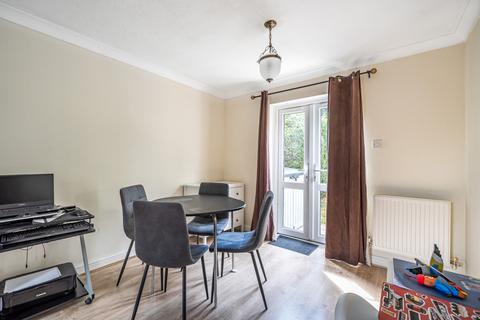 2 bedroom terraced house for sale, Monro Drive, Guildford, Surrey