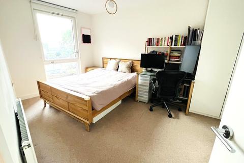 2 bedroom apartment for sale, Spacious 2b2b Flat, Finchley Road, Childs Hill/Hampstead