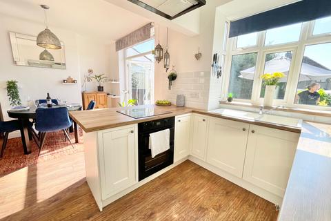 15 Clare Road, Lancaster, LA1 2LX