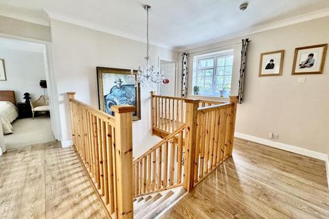 25 Butterfield, Wooburn Green, High Wycombe, HP10 0PX