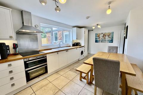 8 Brent Road, Bourne End, SL8 5LU
