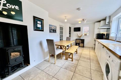 8 Brent Road, Bourne End, SL8 5LU