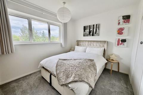 8 Brent Road, Bourne End, SL8 5LU