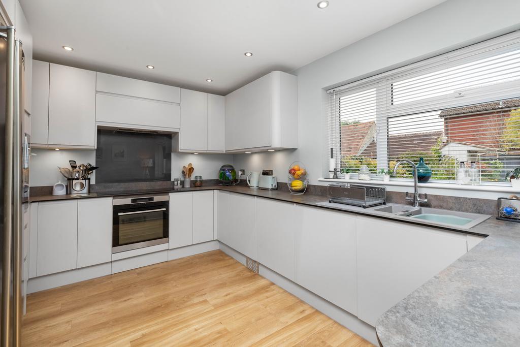 Kitchen Dining Area