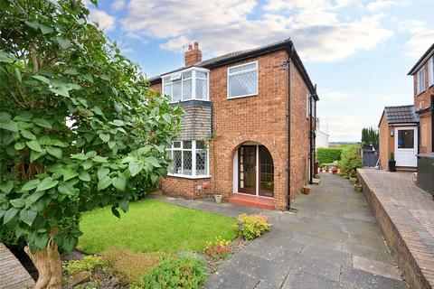 3 bedroom semi-detached house for sale, Smalewell Drive, Pudsey, West Yorkshire