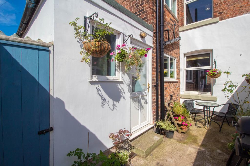 Phillip Street, Hoole, Chester 2 bed terraced house for sale £225,000