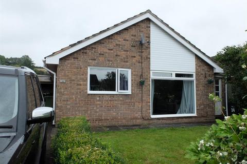 3 bedroom detached bungalow for sale, Broadfield Close, Bishops Frome, Worcester, Herefordshire, WR6 5DA