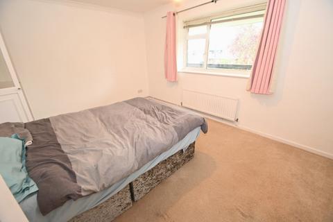 2 bedroom maisonette for sale, Newton Close, Langley, Berkshire, SL3