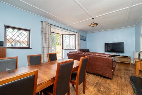 22 Tudor Close, Sutton, SM3 8QT