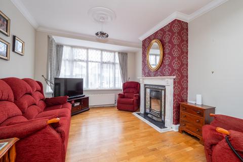 3 bedroom semi-detached house for sale, Henley Avenue, Sutton SM3