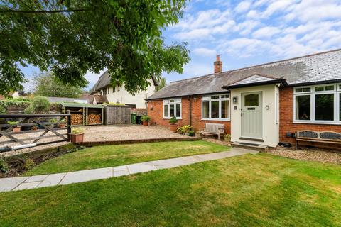 4 bedroom bungalow for sale, Watts Yard, Bishop's Stortford CM23