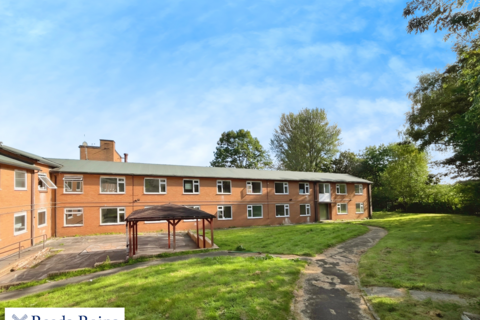 2 bedroom apartment to rent, Gloucester Grange, Staffordshire ST5