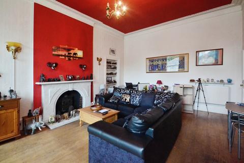 2 bedroom flat for sale, Minto Street, Midlothian EH9