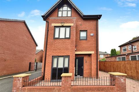 4 bedroom detached house to rent, Harrowby Road, Manchester M27