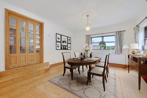 4 bedroom semi-detached house for sale, Rochdale Road, Oldham OL2